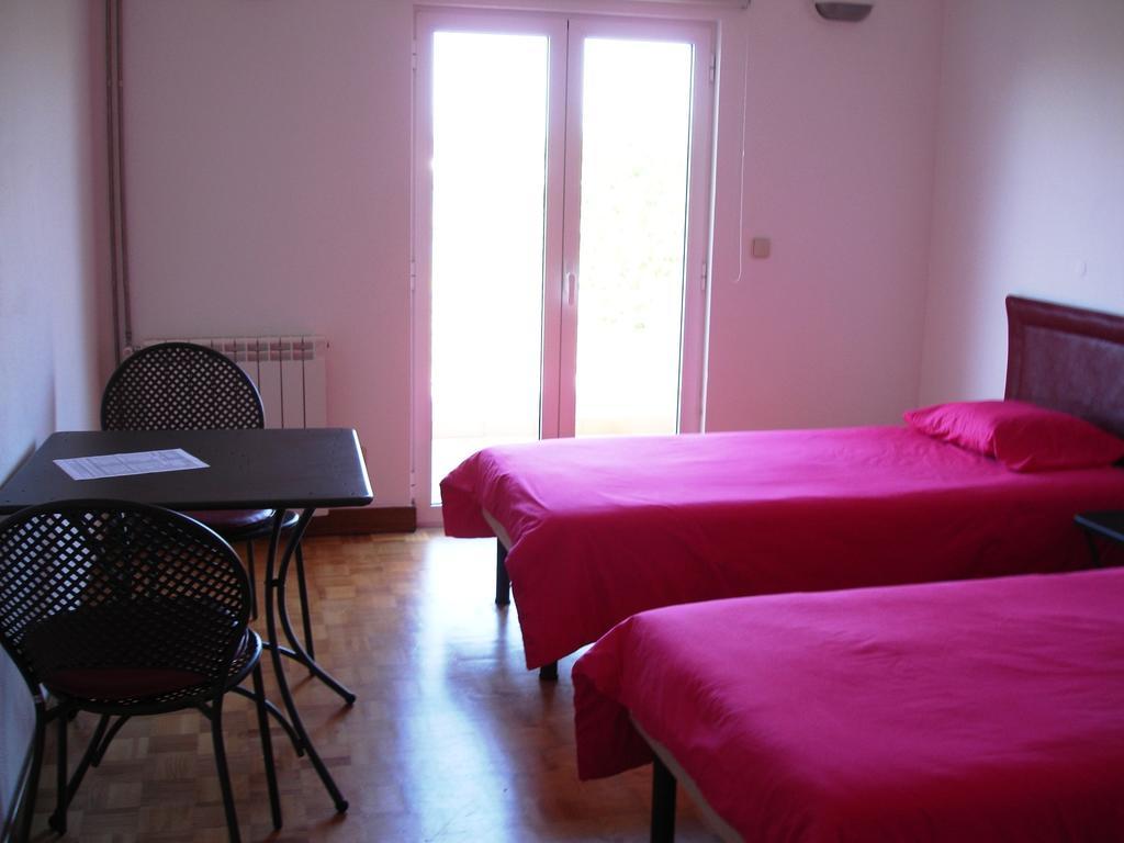 Hi Ofir - Pousada De Juventude Fão Chambre photo